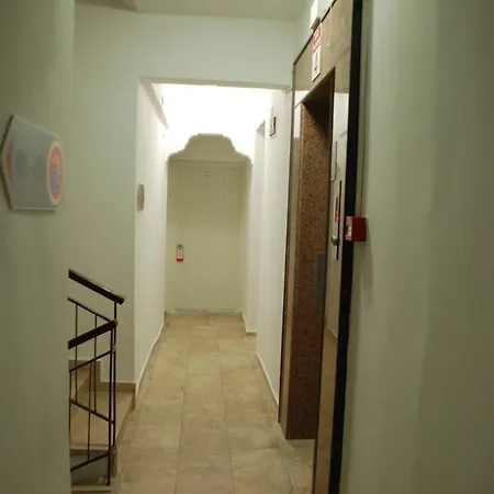 Otel Kleopatra Aydın